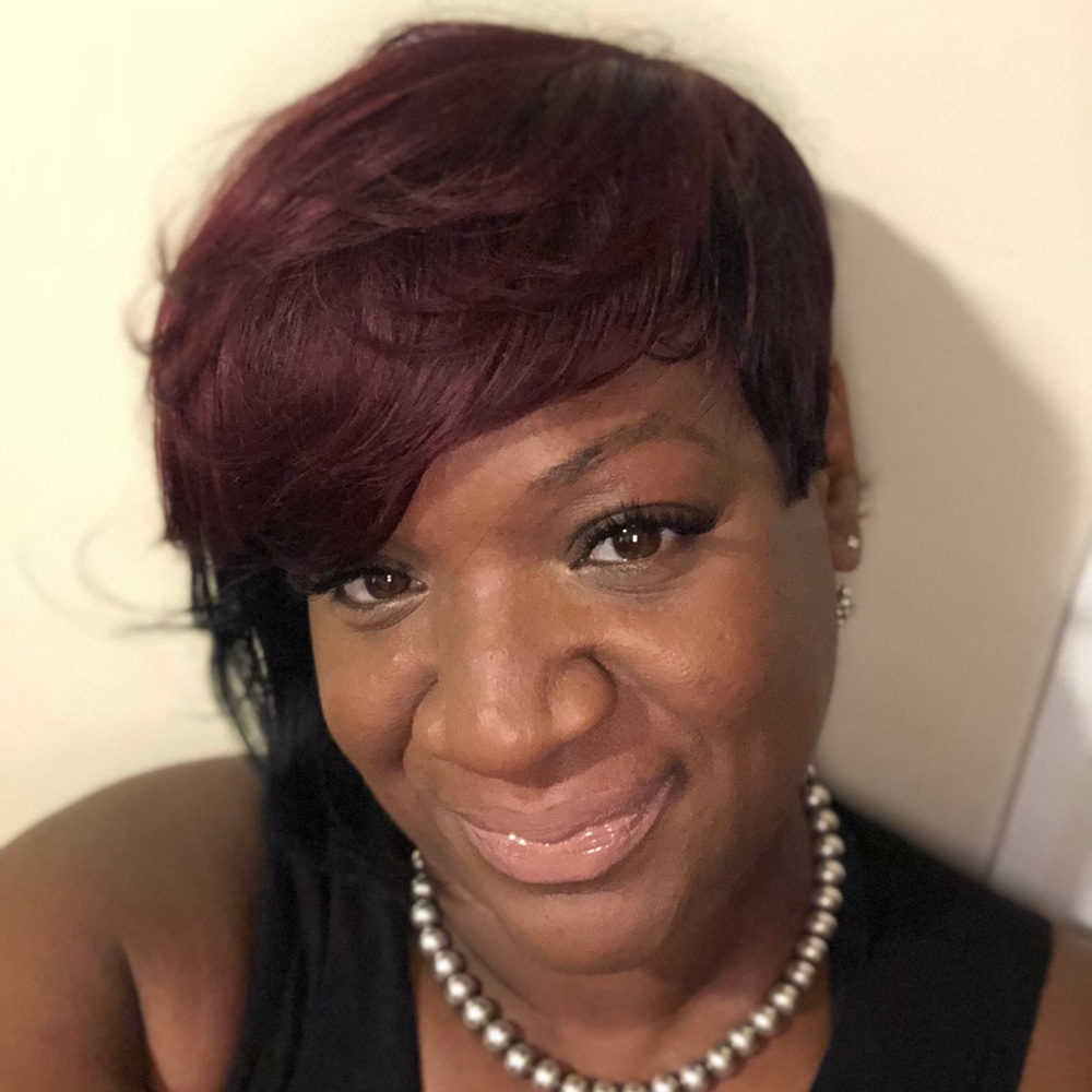 Meet your Posher, Tonika